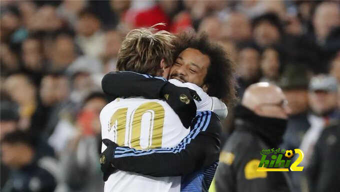 ريال مدريد يمنح ثنائي الفريق خيارات تحديد مصيرهما