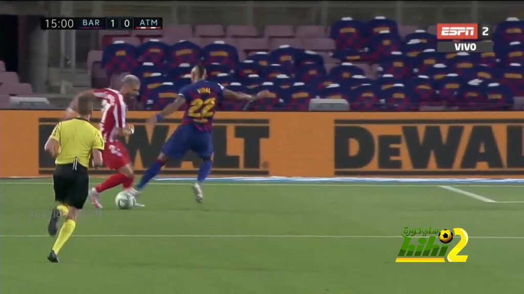 ماركا تثني على قرار حكم برشلونة وأتلتيكو !