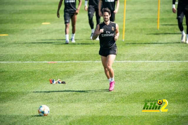 ريال مدريد يختتم استعداداته لمواجهة سوسيداد بمشاركة إيسكو.