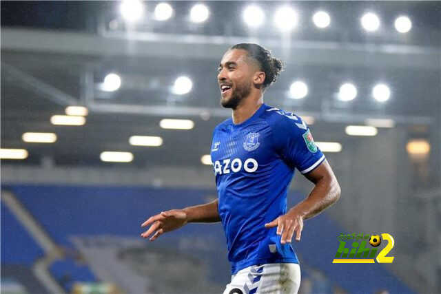 هاتريك كالفيرت لوين يقود إيفرتون للتأهل إلى ربع نهائي كأس الرابطة!