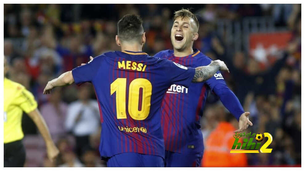 ديولوفيو يصدم ميسي ويصف رونالدينيو بالأفضل