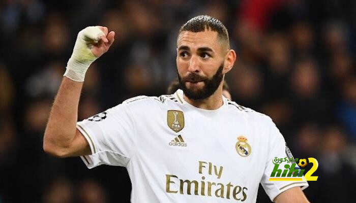 بنزيمة على بعد خطوة من معادلة رقم كارلوس التاريخي في ريال مدريد