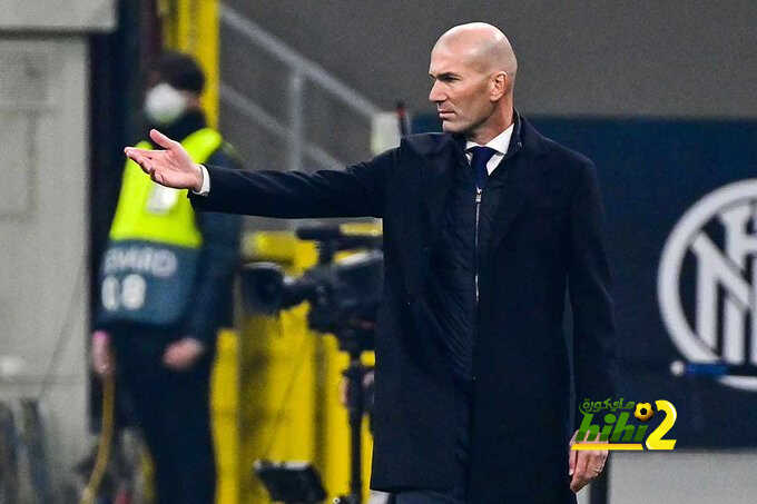 رغم التأهل .. أغيري يطالب زيدان بتطوير نفسه!