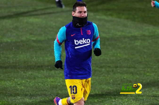 بعد 15 دقيقة .. هويسكا صامد في الدفاع أمام برشلونة