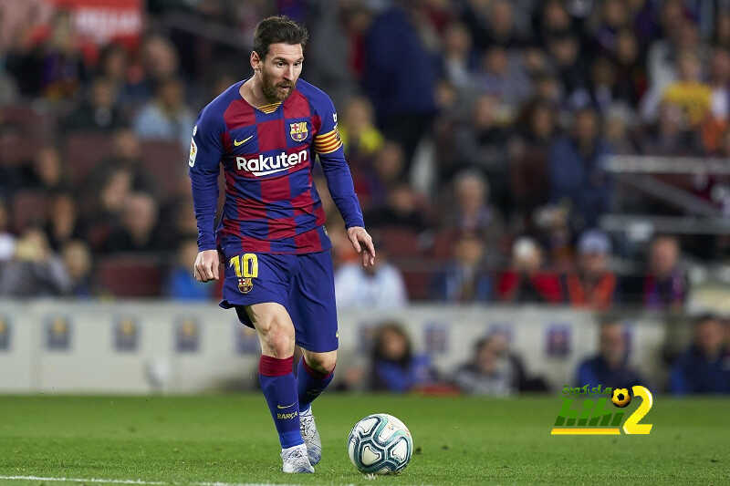 فيديو: كيف استقبلت جماهير رايو فاليكانو ميسي خارج الملعب؟
