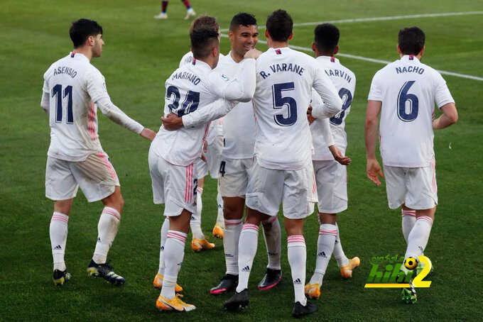 بيدريرول يشيد بحارس مرمى هويسكا رغم فوز ريال مدريد