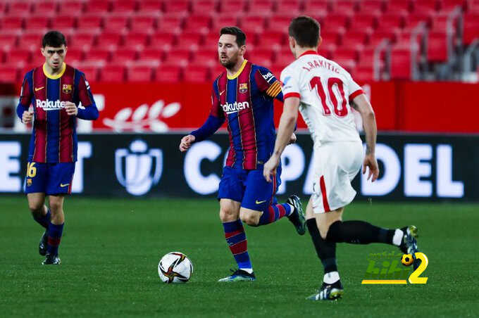 أغيري: اللوم لا يقع على الحكم لاهوز في لقاء برشلونة وإشبيلية