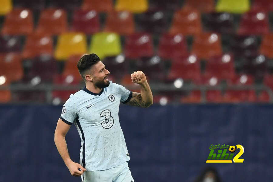 خمسة أسباب جعلت جيرو لاعب إسطوري