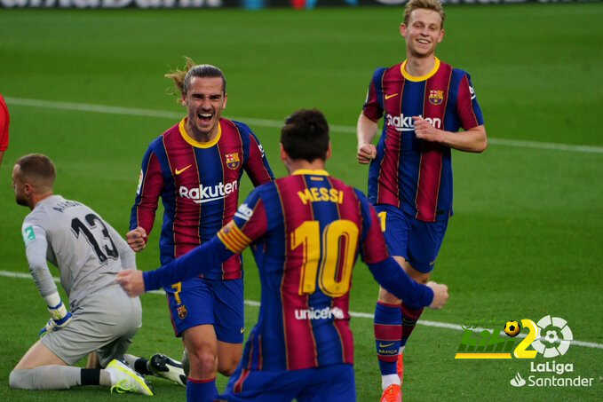 دورو يسخر بقوة من ميسي بعد لقاء برشلونة وغرناطة