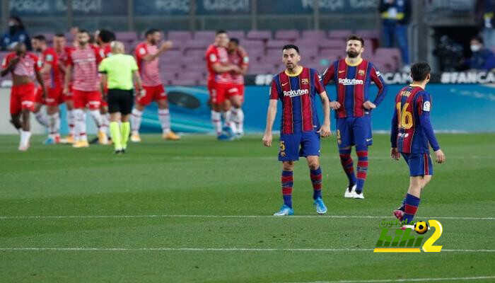 الكشف عن حكم مباراة برشلونة وليفانتي