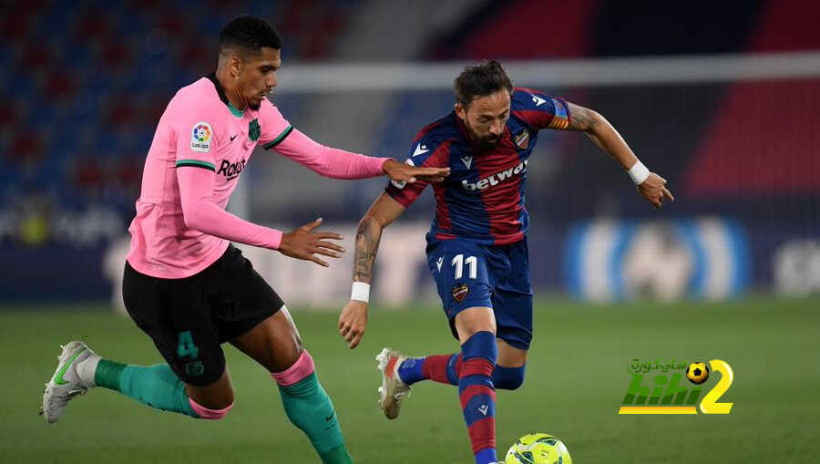 إعلام برشلونة سبب نكبة الفريق