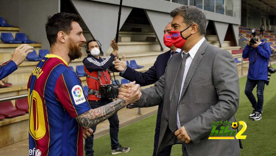 سبب خفي جعل تيباس يوافق على تجديد برشلونة عقد ميسي !