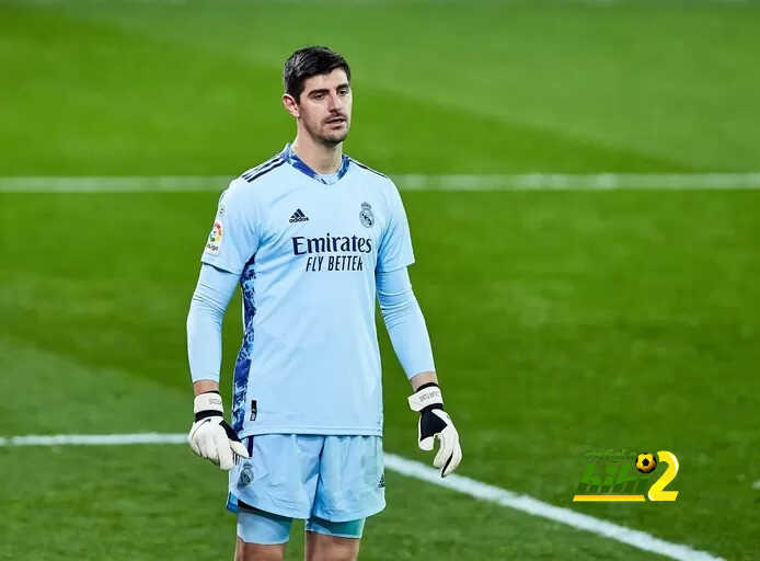 فيديو: مران قوي لثلاثي حراسة المرمى في ريال مدريد