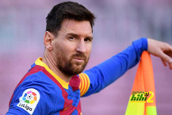 فيديو: لحظة توديع ميسي لزملائه في برشلونة