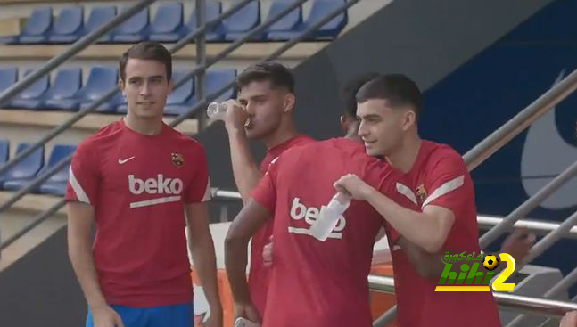 برشلونة يستعيد ثلاثة من نجومه بالتدريبات