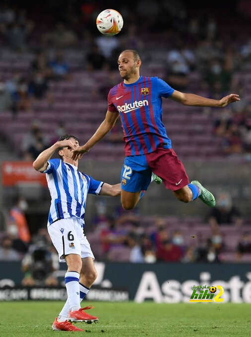 فيديو: رأسية بريثوايت تعزز من تقدم برشلونة