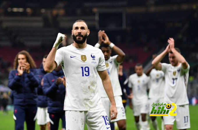 ألد أعداء بنزيما يتحول لعاشق