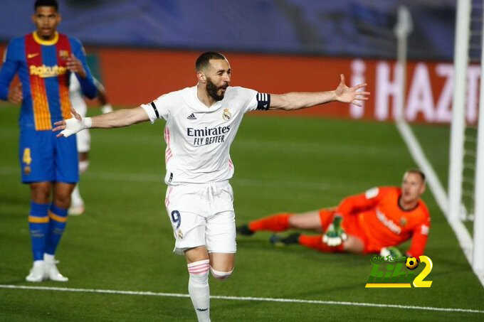 هل يستهين ريال مدريد أمام برشلونة وتحدث الكارثة ؟