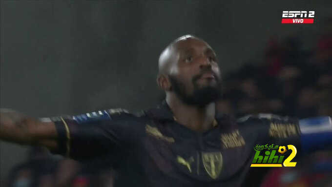 فيديو: فوفانا يحرج باريس ويسجل هدف السبق للانس