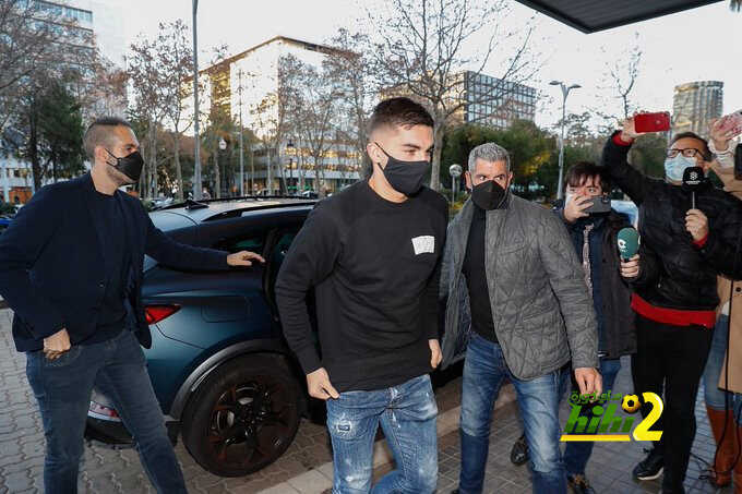 برشلونة يحاول تفادي مشكلة تسجيل فيران توريس