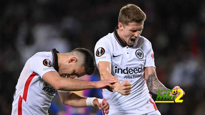 تعرف على دور مودريتش فى هزيمة برشلونة أمام فرانكفورت