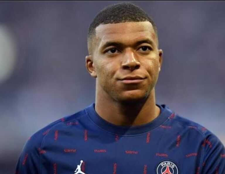 عاجل : والدة امبابي ربما تنهي أحلام ريال مدريد - هاي كورة
