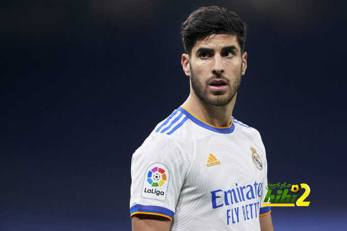 بيريز يريد أسينسيو في ريال مدريد لفترة طويلة