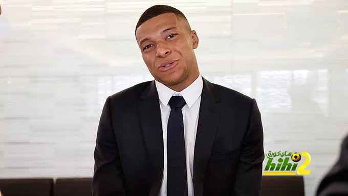 جماهير باريس مقتنعة بأن مبابي عبدا للمال !