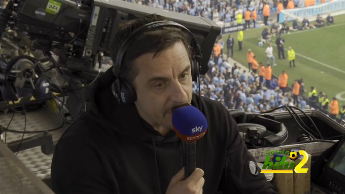 جاري نيفيل يتوقع الفائز من موقعة ريال مدريد ضد ليفربول
