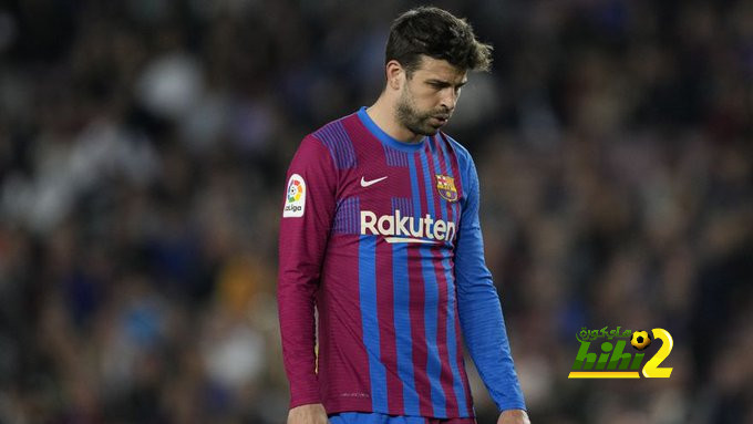 بيكيه مصدر قلق في برشلونة