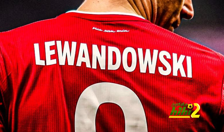 الموعد المرتقب لعرض برشلونة الجديد من أجل ليفاندوفسكي