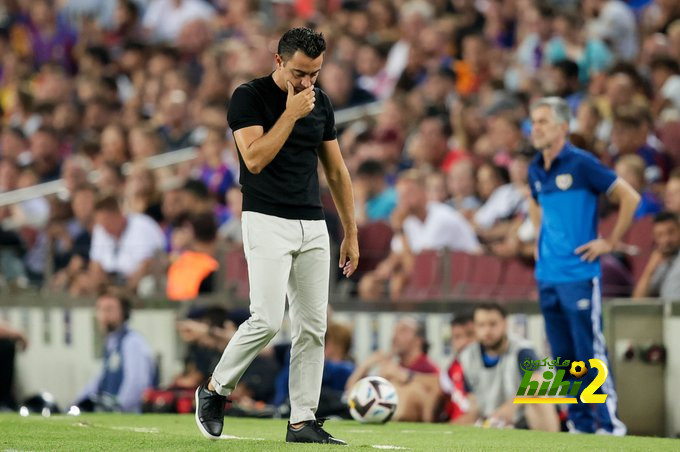 جيرارد روميرو يكشف خطط برشلونة في الميركاتو