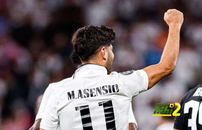 أول رد فعل من ريال مدريد لإنتقال أسينسيو إلى برشلونة