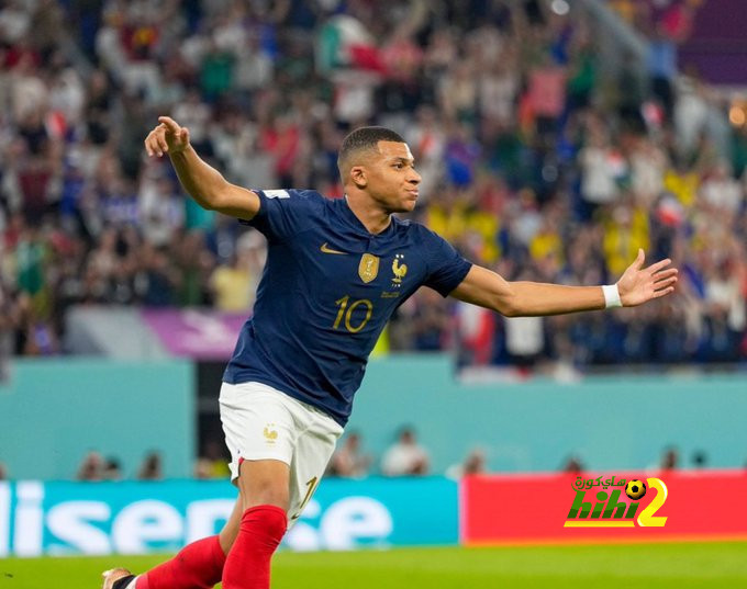 هل يلعب مبابي لريال مدريد في يومًا ما؟.. كامبوس يُجيب