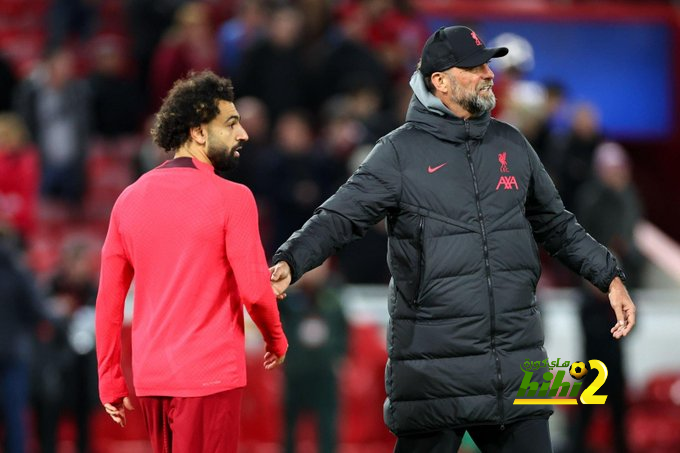 تطورات جديدة في ملف انتقال صلاح إلى برشلونة