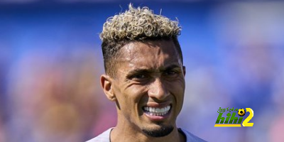 رافينها غير محبوب من زملائه داخل برشلونة