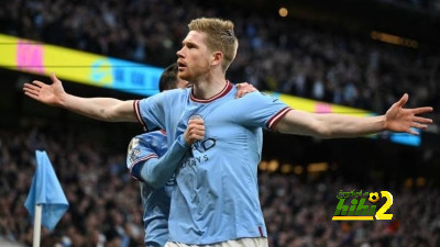 دي بروين يتفوق على بيكهام