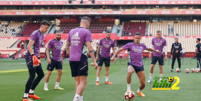 لماذا ظهرت جلسة أنشيلوتي مع لاعبي ريال مدريد قبل مباراة أوساسونا  بهذا الشكل ؟