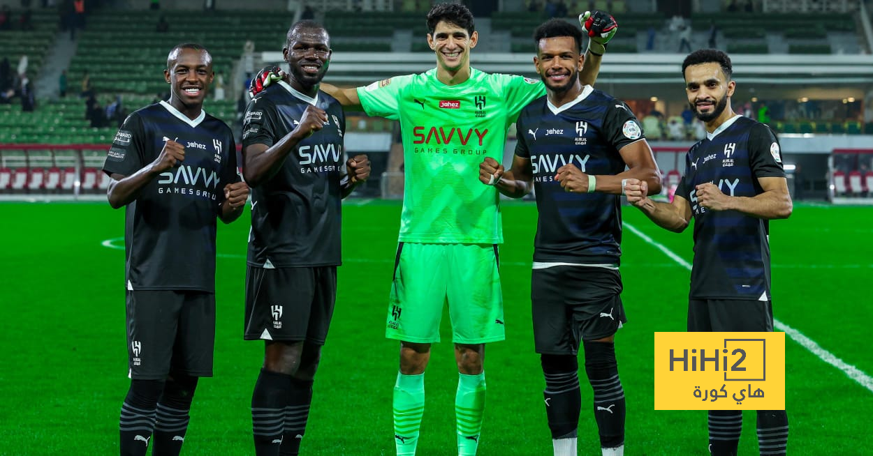 الهلال يتربع على عرش الكرة السعودية بـ4 أرقام قياسية