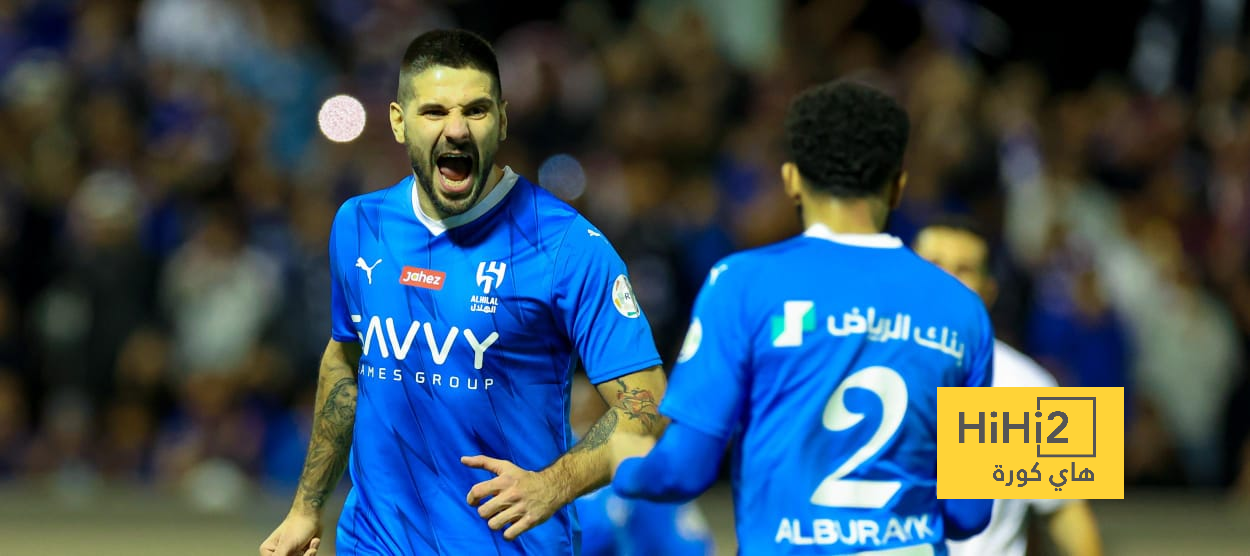 الهلال يتقدم أمام الطائي بثنائية في الشوط الأول