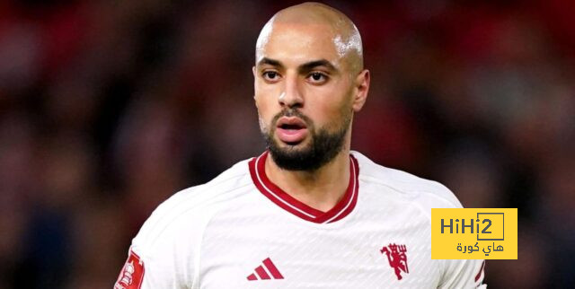 مانشستر يونايتد رفض إعارة أمرابط لبرشلونة في يناير الماضي