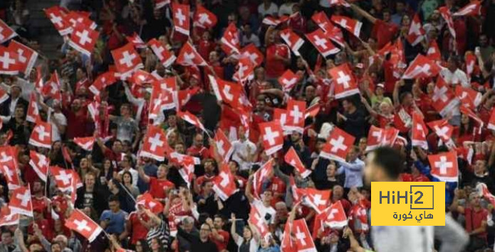 جمهور منتخب سويسرا يتوافد على الملعب قبل مواجهة المجر