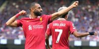 أسطورة ليفربول يشكك في بقاء محمد صلاح