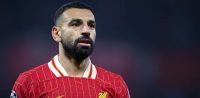 الصالح سبورت : محمد صلاح يقترب من تمديد عقده مع ليفربول.. وحلم الكرة الذهبية ما زال حيًا!