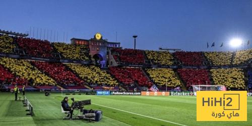 جماهير برشلونة تجهز تيفو ضد ريال مدريد