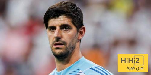 الكلاسيكو ينسف احلام الحارس كورتوا في الفوز بجائزة زامورا
