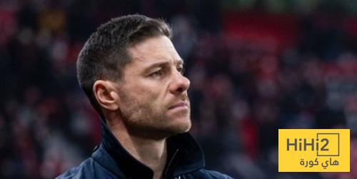 ألونسو يطلب التعاقد مع مهاجم رقم 9