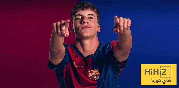 موهوب برشلونة يمدد عقده رسميا حتى 2028