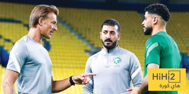 خطة رينارد.. الرباعي الدفاعي للأخضر في مواجهة أستراليا