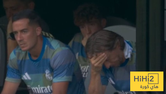 صور.. رد فعل مودريتش بعد الهدف الثالث لباريس سان جيرمان 4 صور.. رد فعل مودريتش بعد الهدف الثالث لباريس سان جيرمان 3